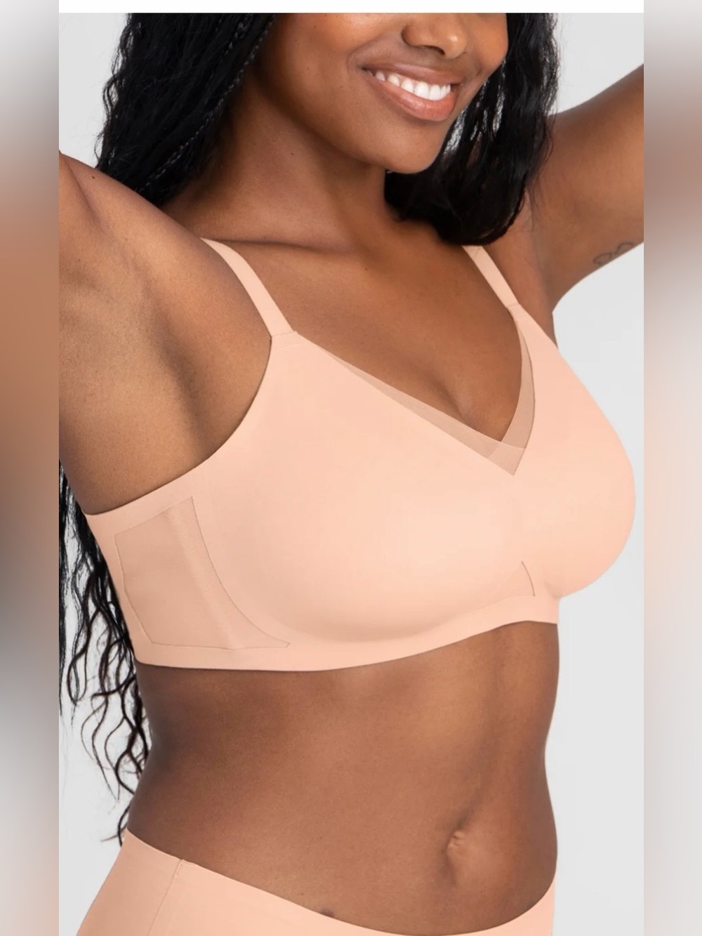 Like New Honeylove CrossOver Bra in Blush size 36B/ 36C / Medium
